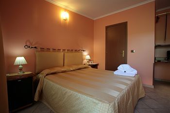 Welcome Airport Hotel