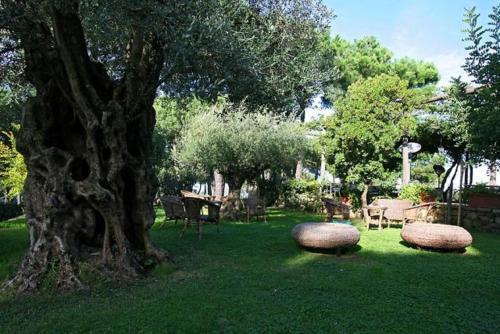 Sorrento Villa Sleeps 22 Pool Air Con Wifi