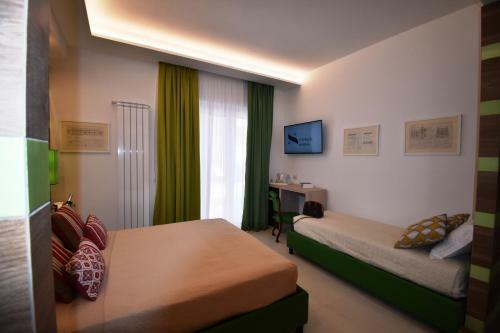 Hostal Melody Sorrento Suites