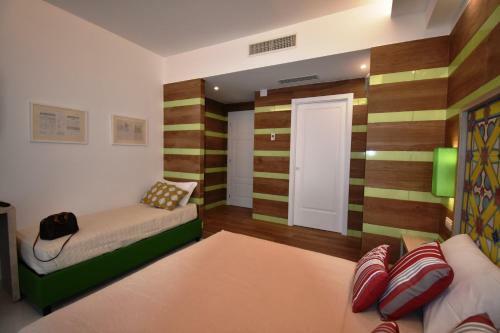 Hostal Melody Sorrento Suites