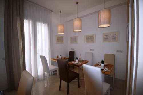 Hostal Melody Sorrento Suites