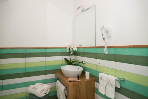 Hostal Sorrento Stylish Rooms