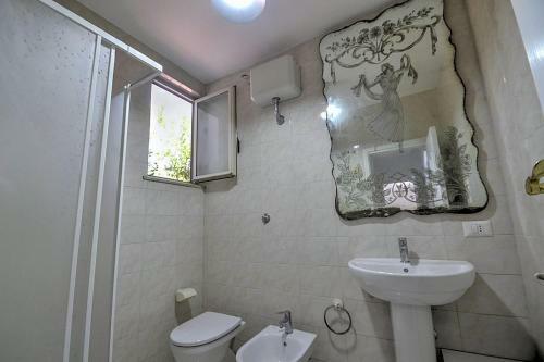 Sorrento Villa Sleeps 16 Air Con Wifi