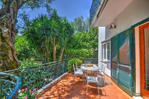 Sorrento Villa Sleeps 16 Air Con Wifi