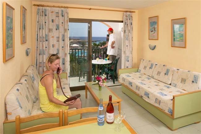 Apartamentos Carema Beach Menorca
