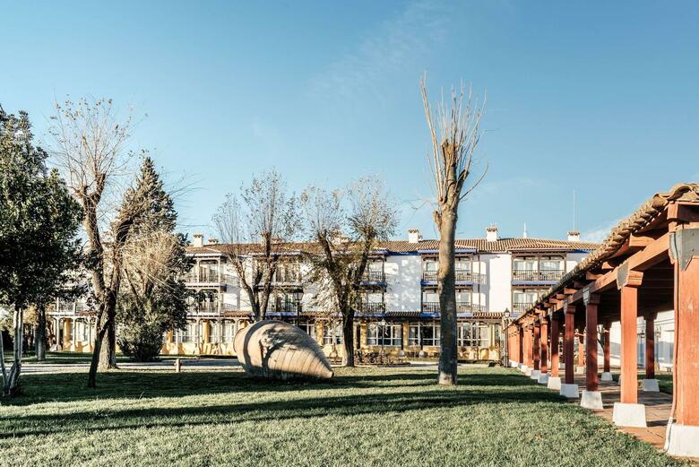 Hotel Parador De Manzanares
