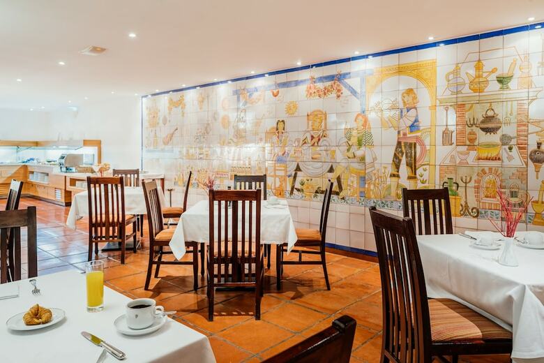 Hotel Parador De Manzanares