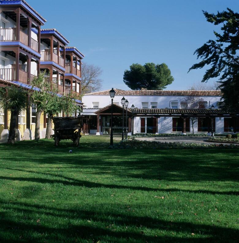 Hotel Parador De Manzanares