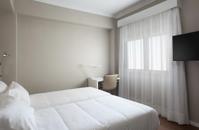 Hotel NH Las Palmas Playa Las Canteras