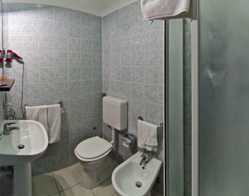 Hostal Pollon Inn Sanremo