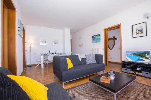 San Siro Apartment Sleeps 5 Pool