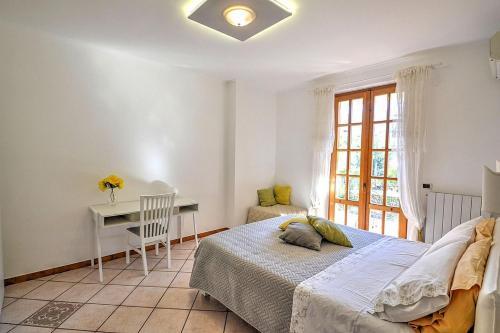 Villa Sant'agnello Apartment Sleeps 5 Pool Air Con Wifi