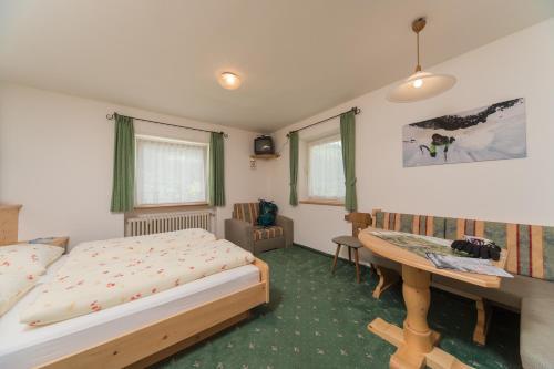 Apartments Wolly