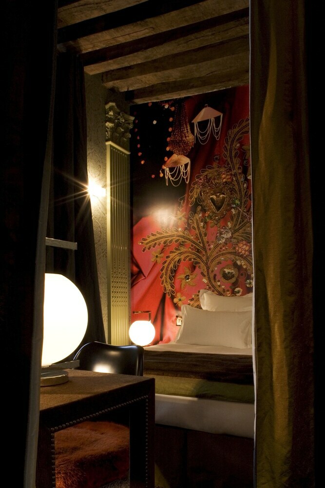 Hotel Du Petit Moulin