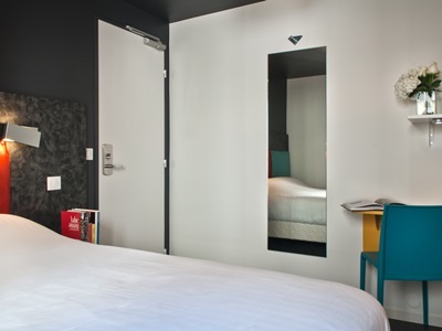 L Hotel De La Folie Mericourt