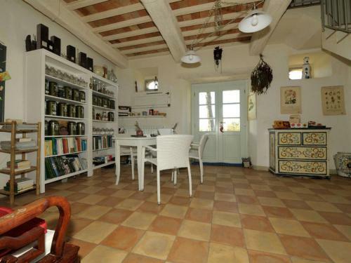 San Casciano Dei Bagni Villa Sleeps 8 Pool Wifi
