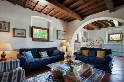 San Casciano In Val Di Pesa Villa Sleeps 10 Pool
