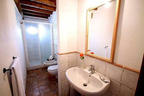 San Donato Villa Sleeps 7 Pool Wifi
