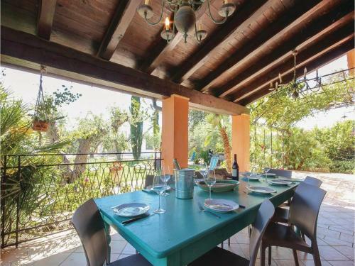 Four-bedroom Holiday Home In Menfi Ag