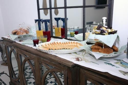 Hostal Taccone Home