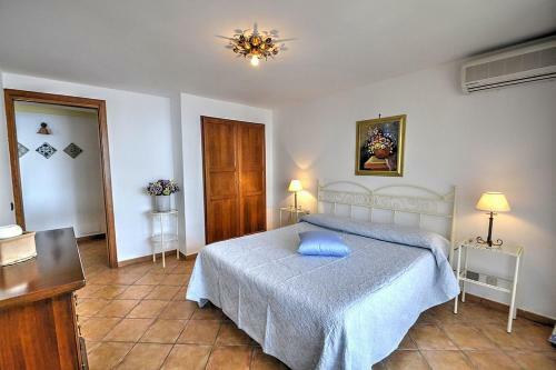 Positano Villa Sleeps 12 Pool Air Con Wifi