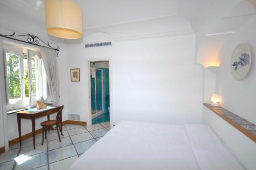 Arienzo Villa Sleeps 12 Pool Air Con Wifi