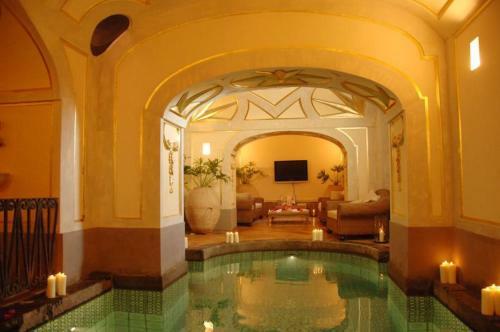 Positano Villa Sleeps 9 Pool Air Con Wifi