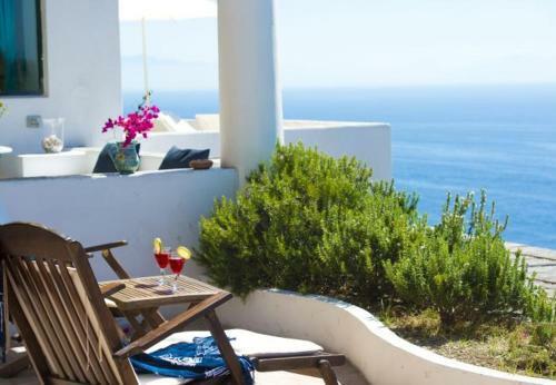 Praiano Villa Sleeps 6 T721533