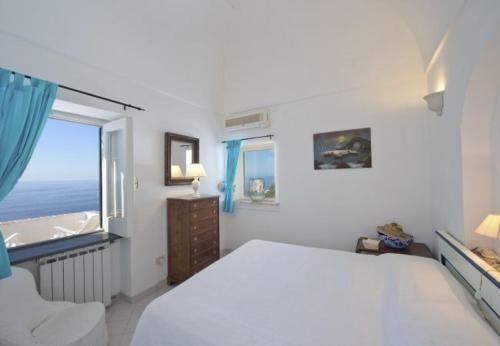 Praiano Villa Sleeps 6 T721533