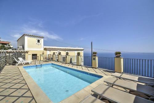 Praiano Villa Sleeps 6 Pool Air Con Wifi