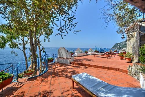 Praiano Villa Sleeps 14 Pool Air Con Wifi