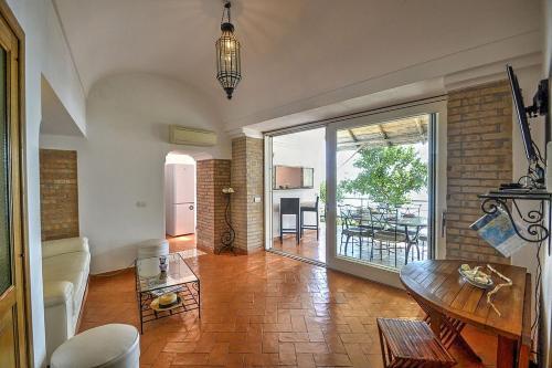 Praiano Villa Sleeps 6 Pool Air Con Wifi