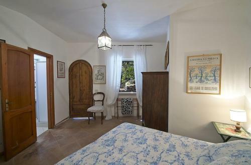 Praiano Villa Sleeps 8 Air Con Wifi