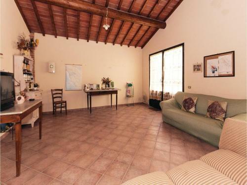 Holiday Apartment Via Delle Colline D