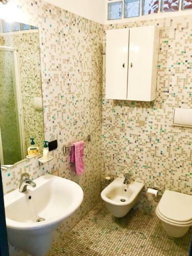 Apartamento Residence "delfino" Con Piscina E Campo Da Tennis