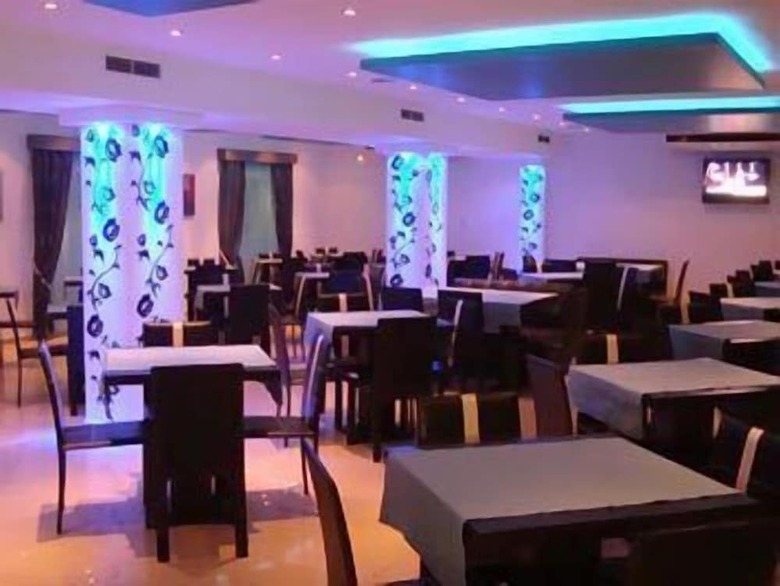 Giannoulaki Village Hotel