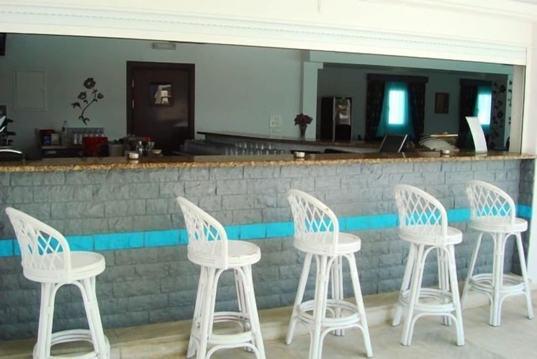 Giannoulaki Village Hotel