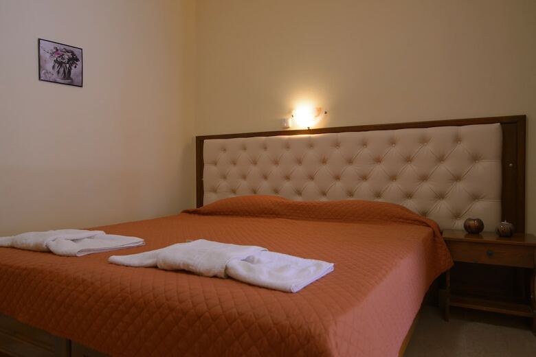 Hotel Toulas Apartments