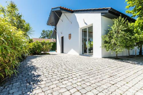 Villa Bahia � 2 Minutes Des Plages !!