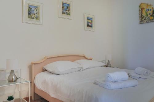 Apartamento Bas De Villa Proche Du Bord De Mer D Antibes