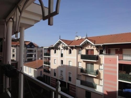 Apartment Centre Ville - Deux Chambres - Proche Parc Mauresque