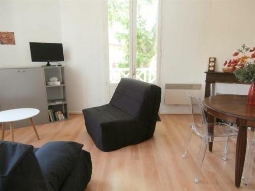 Apartment Studio Arcachon Pereire Avec Balcon Terrasse Exposition Sud