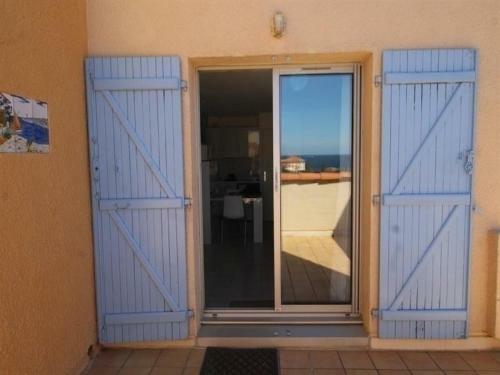 Apartment Beau Studio Avec Terrasse, Vue Sur Mer, Parking, Quartier Port