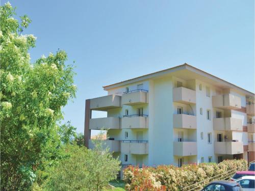 One-bedroom Apartment In Bastia