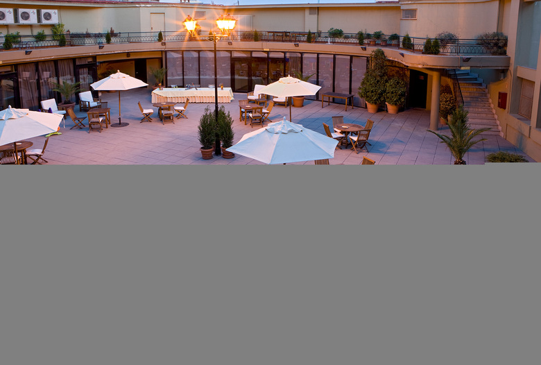 Hotel NH Collection Madrid Col�n