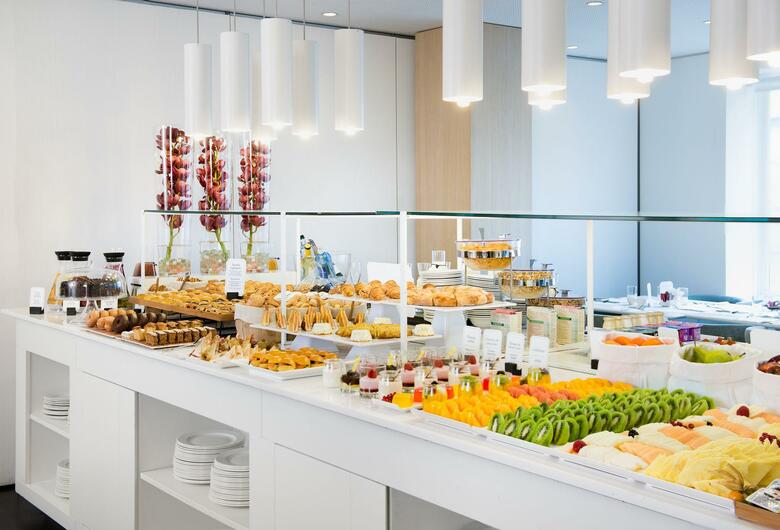 Hotel NH Collection Madrid Col�n