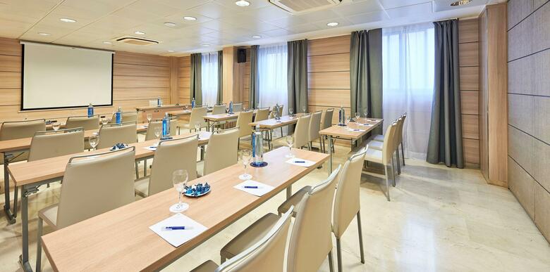 Hotel NH Logro�o Herencia Rioja