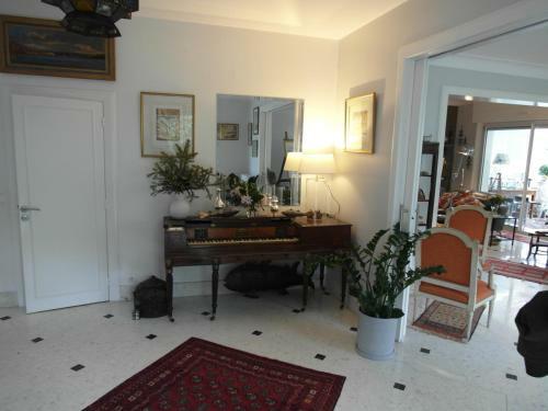 Belle Maison De Ville