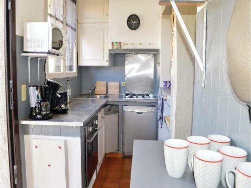 Two-bedroom Apartment In Bonifacio