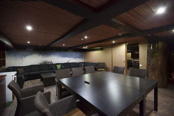 Hotel Kantarellis' Suites